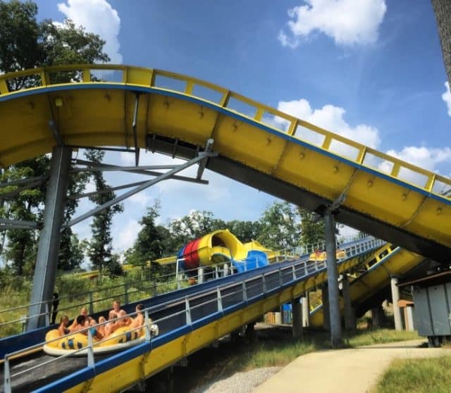 5 Freebies Included With A Holiday World Admission