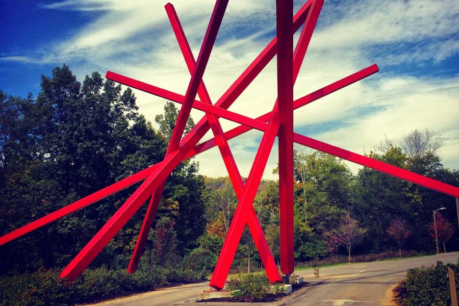 Why I LOVE to Visit Pyramid Hill Sculpture Park Year Round