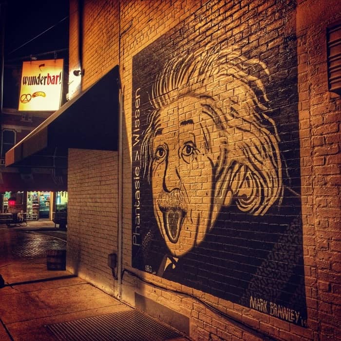 Einstein mural at Wunderbar in Covington