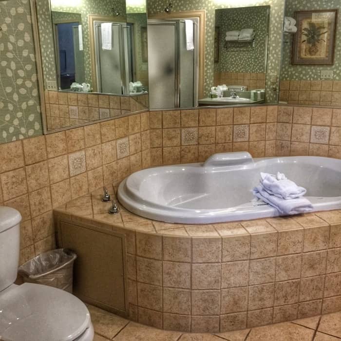 bathroom Split Rock Resort