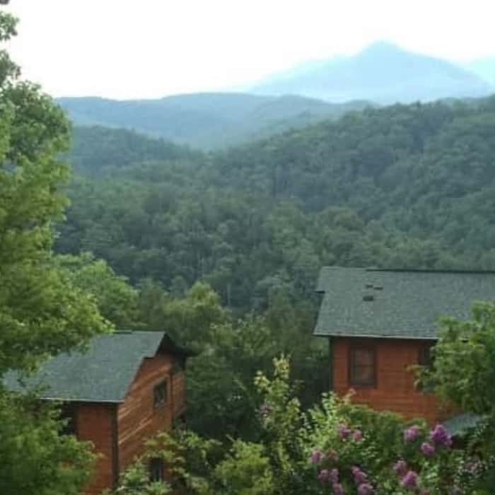 A Smoky Mountain Vacation at Gatlinburg Falls Resort
