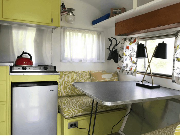 Inside Vintage Route Fifty Campers e1527237451739