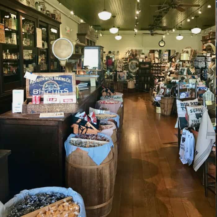 general store at Bush's Visitor Center