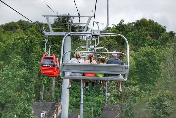 Chairlift from downtown Gatlinburg to Anakeesta