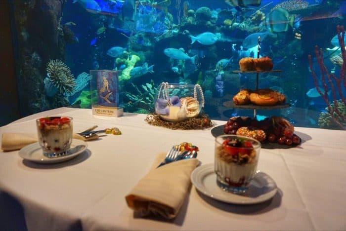 meals with a mermaid at Silverton Casino in Las Vegas