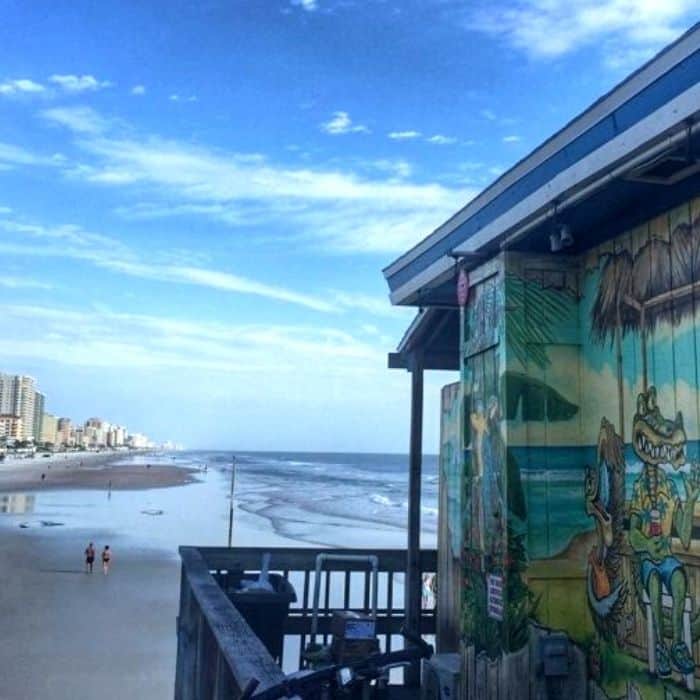 Places to Eat in Daytona Beach that are Loved by Locals