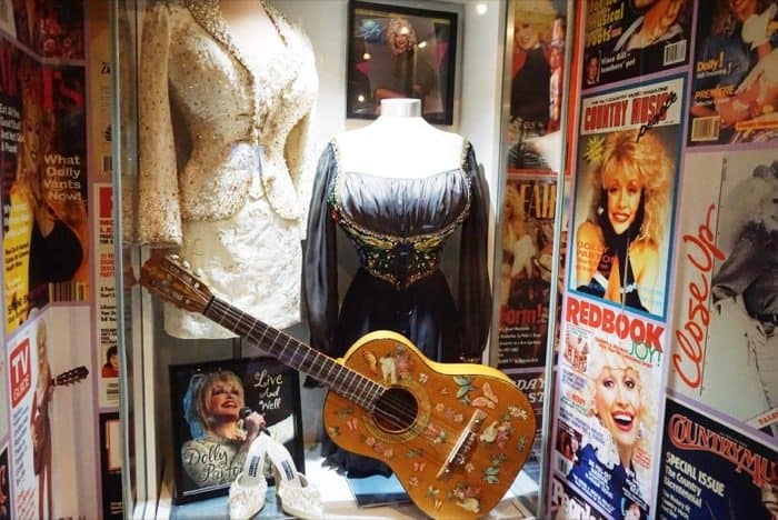 Dolly Parton memorbilia