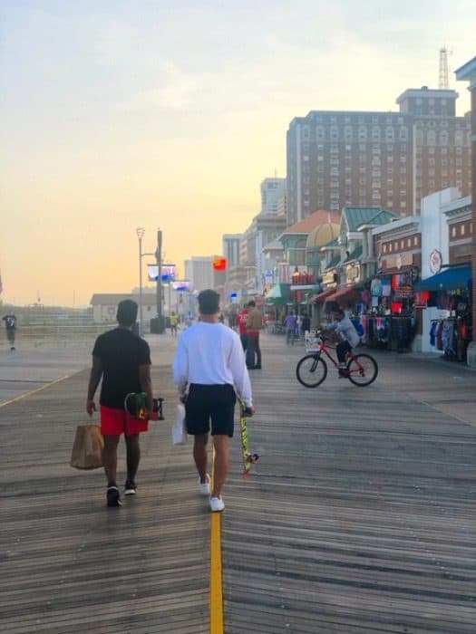 Longest boardwalk in the world Atlantic City