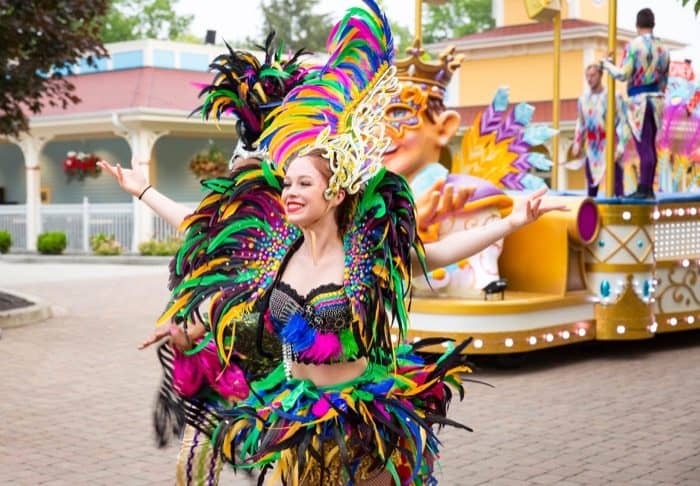 Performer at Spectacle of Colors Parade at Grand Carnivale