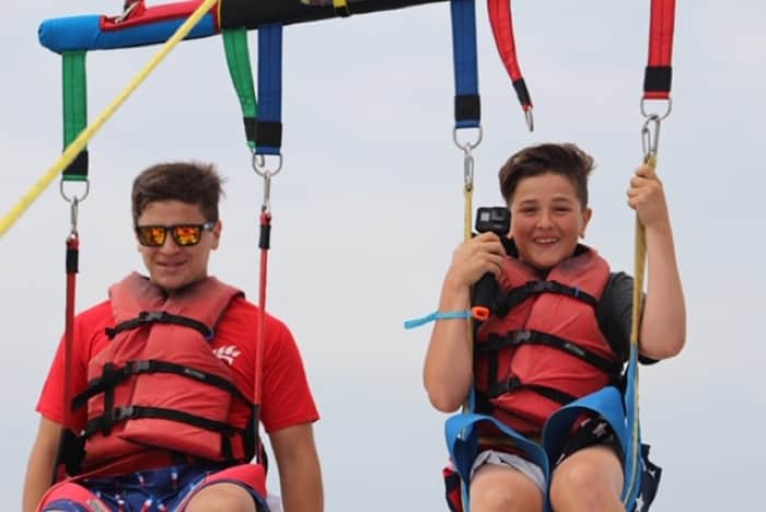 boys parasailing Atlantic City