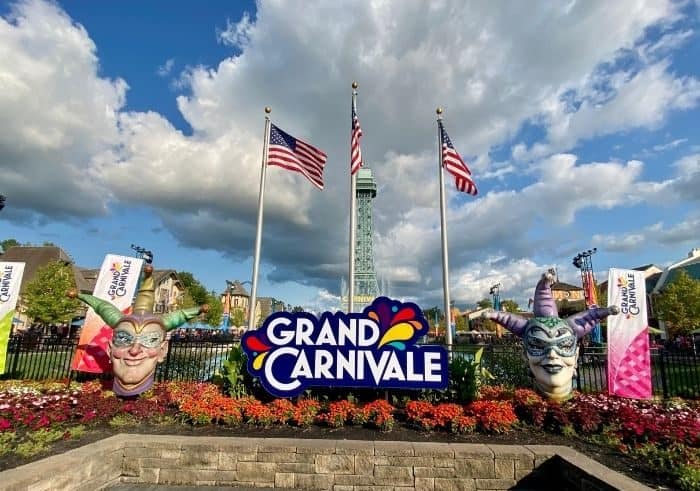 sign for -Grand- Carnivale- Kings-Island