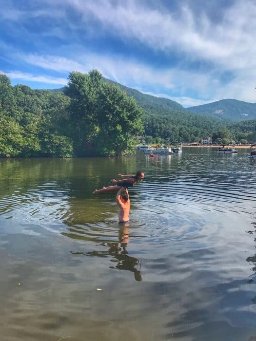 Lake Lift competition in Lake Lure