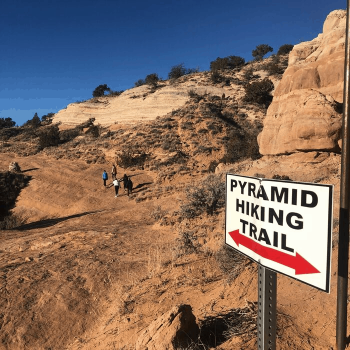 Pyramid Hiking Trail Red Rock Park