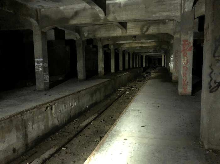 Abandoned Subway in Cincinnati e1576637329129