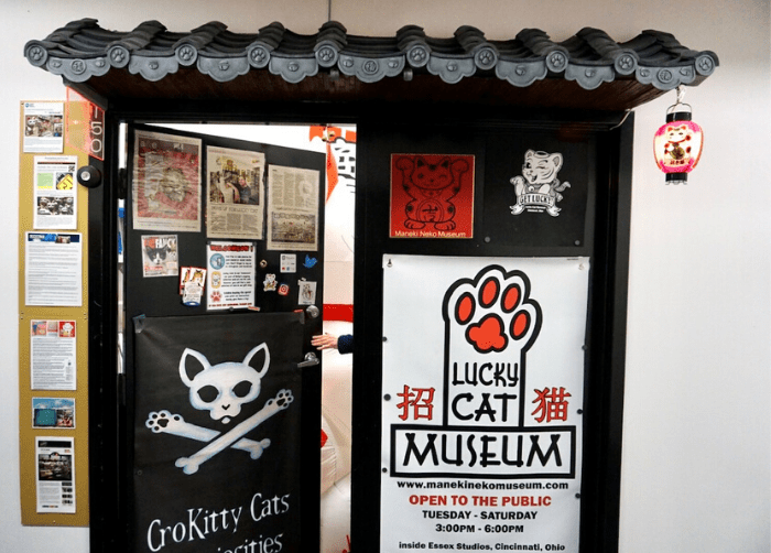 Lucky Cat Museum in Cincinnati entrance e1576256646191