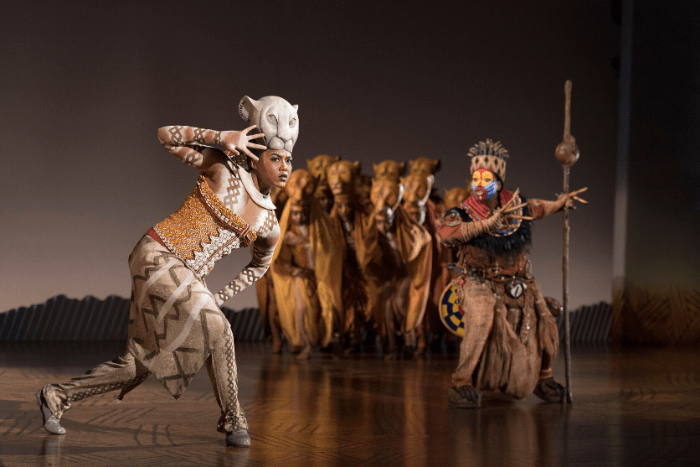 Nia Holloway as Nala Buyi Zama as Rafiki and The Lionesses The Lion King the musical e1578675461178