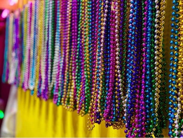 Mardi Gras beads e1582593233367