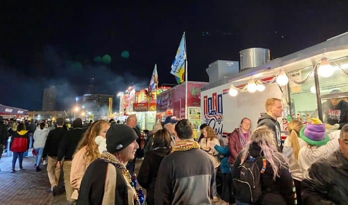 food vendors at Mardi Gras in Southeast Texas in Beaumont Texas e1582640366124