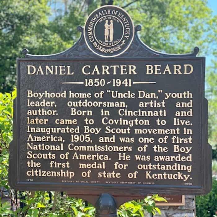 Daniel Carter Beard Statue on the Riverwalk Statue Tour