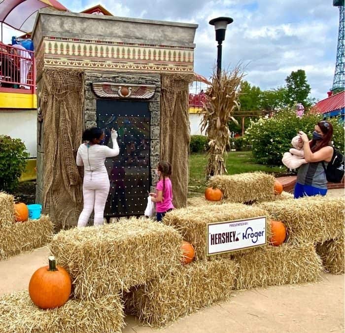 Trick or treat station at Kings Island Tricks and Treats Fall Fest