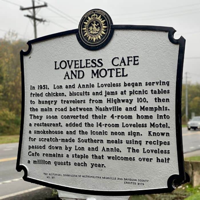 Loveless Cafe and Motel historic sign in Nashville TN