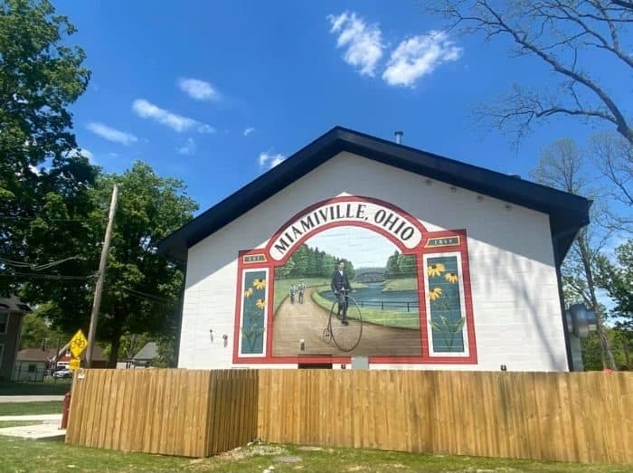 Mural at Miamiville Trailyard