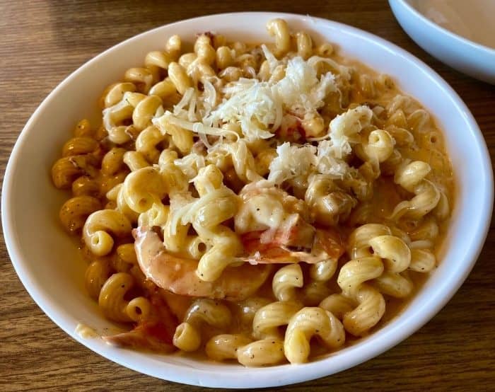 Lobster Mac at The Lunchbox Eatery