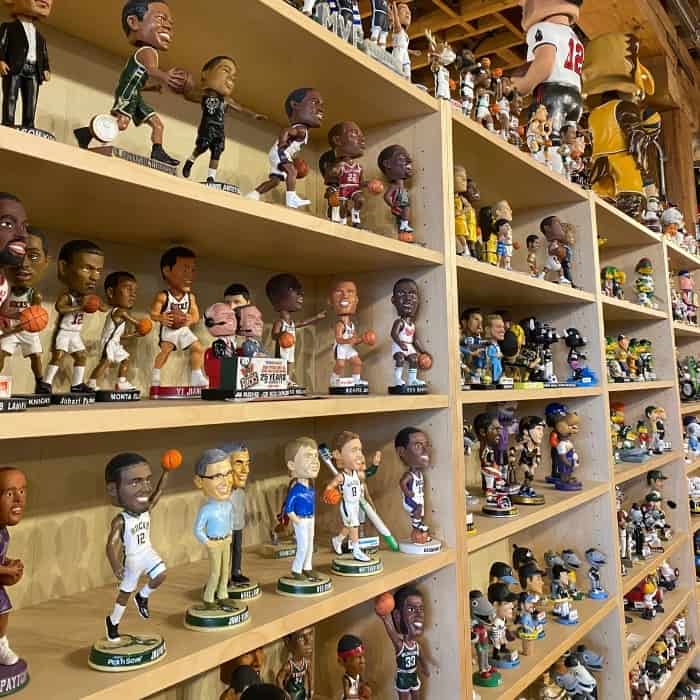bobbleheads at The National Bobblehead Hall of Fame