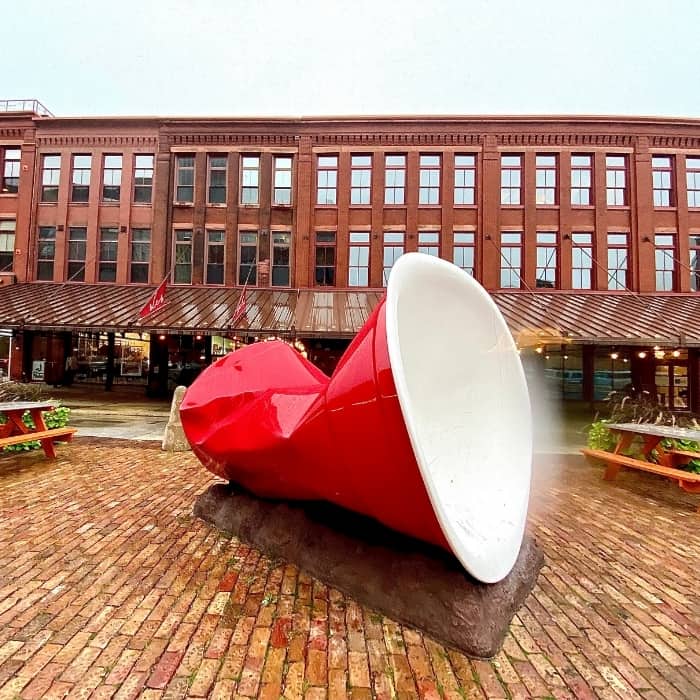 red solo cup sculpture in Milwaukee