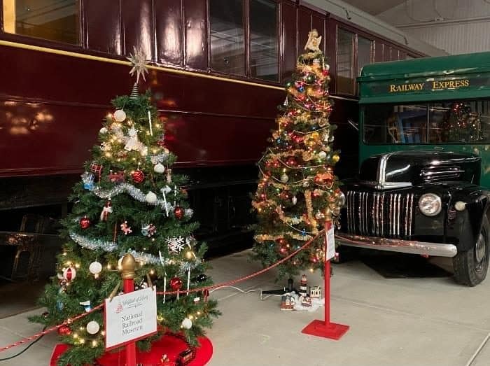 National Railroad Museum's Festival of Trees