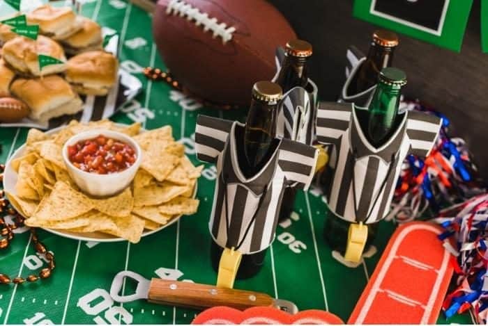 football game party foods and decorations