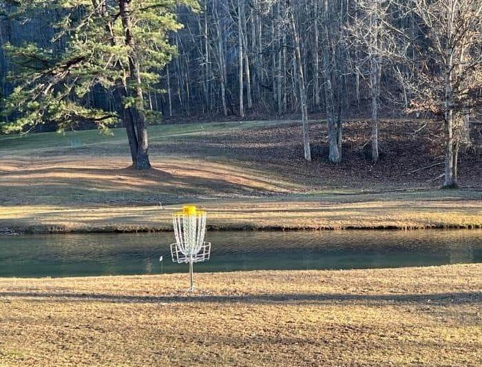 frisbee golf at Shawnee State Park