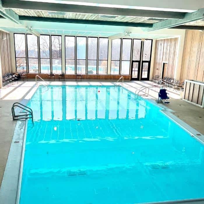 indoor pool at Shawnee Lodge