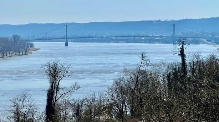 bridge across the Ohio River