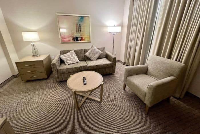 guest room at Embassy suites Dublin Ohio