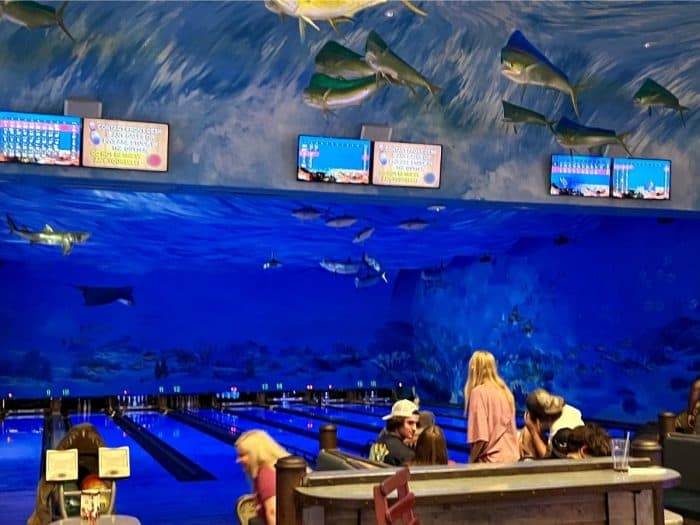 ocean themed bowling alley at Uncle Buck's Fishbowl  in Destin Florida 