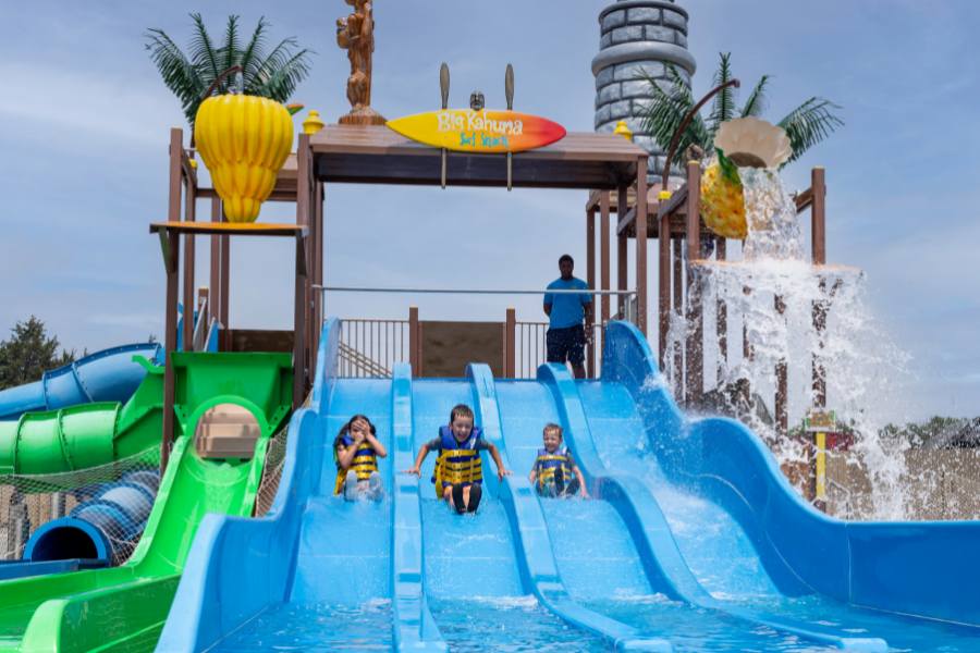 Tips for Visiting Land of Illusion Aqua Adventures Waterpark