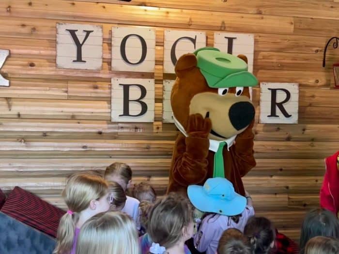 Yogi Bear with kids at Jellystone Camp Park 
