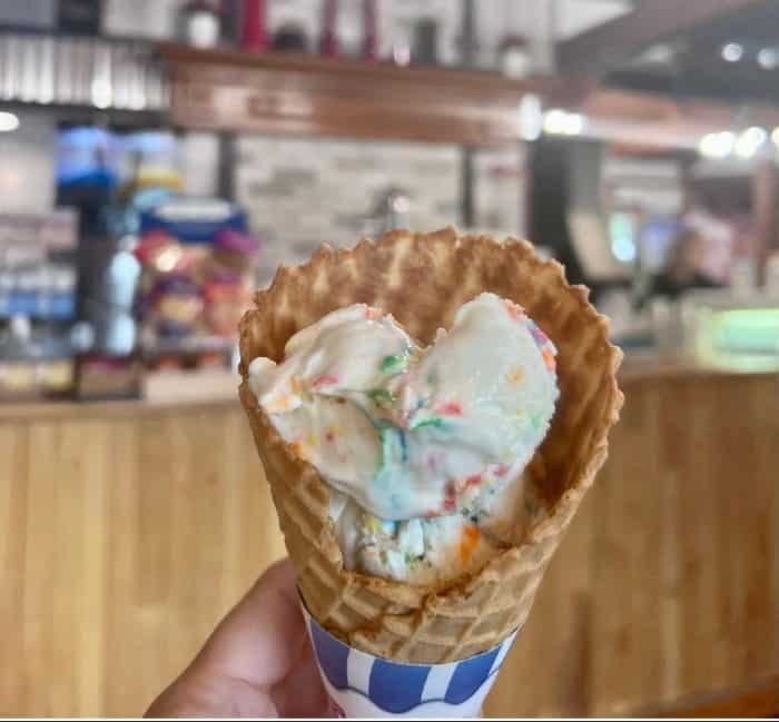 ice cream shop in Ranger Station