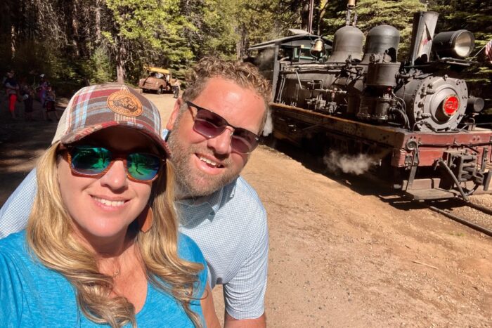 couple at Yosemite Mountain Sugar Pine Railroad