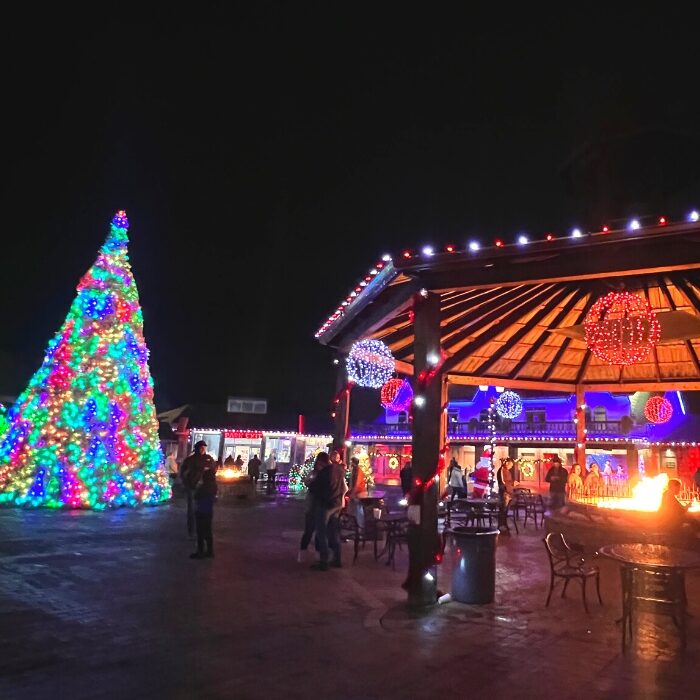 Christmas Light Displays & Holiday Events Around Cincinnati