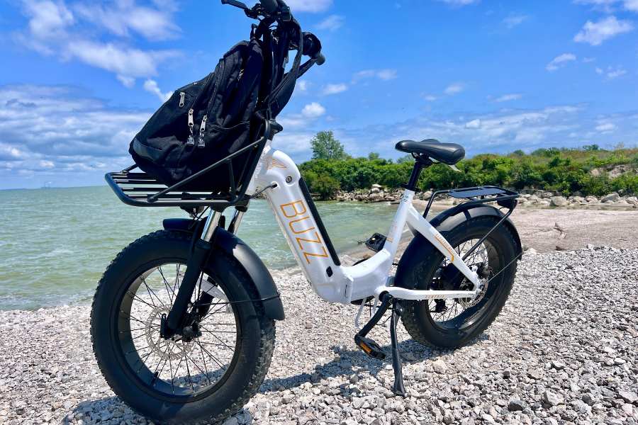 3 Reasons to Consider Purchasing a Folding Electric Bike By Buzz Bicycles