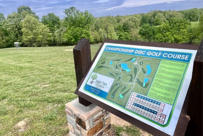 disc golf course at Mahr Park Arboretum Madisonville, KY 