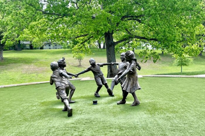 sculpture at Mahr Park Arboretum Madisonville, KY 