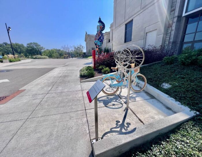 bike rack at Cincinnati Art Museum  