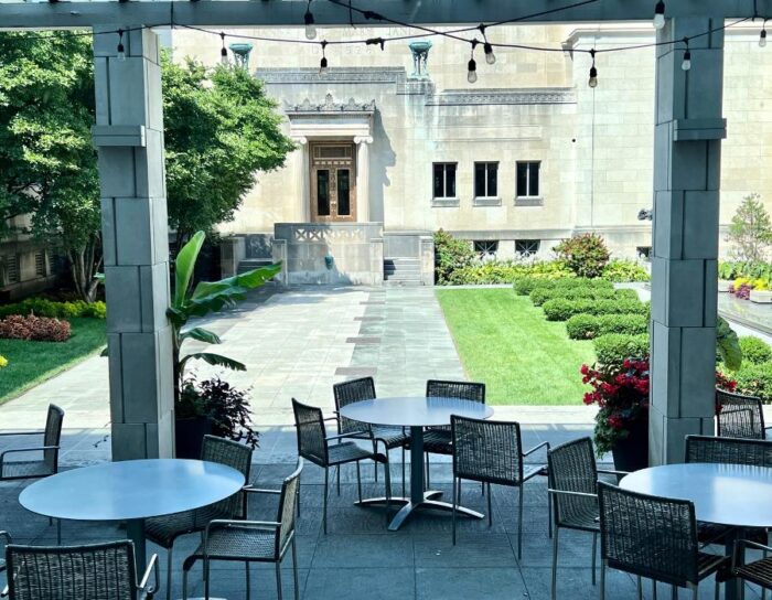 outside dining area at Terrace Cafe Cincinnati Art Museum 