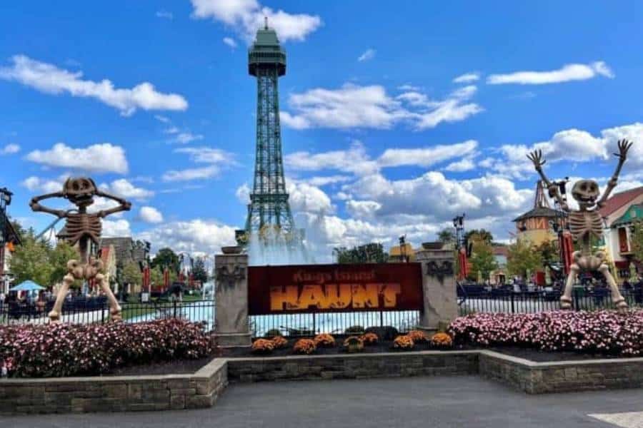 Guide to Tricks and Treats and Haunt at Kings Island