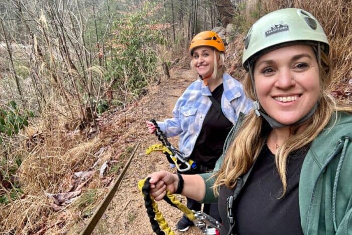 two women Southeast Mountain Guides in Kentucky