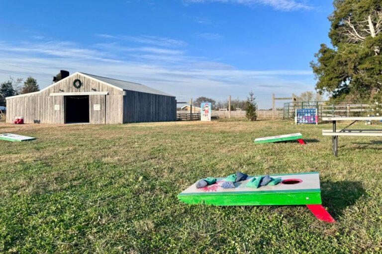 Reindeer Encounters at The Reindeer Farm in Bowling Green,KY