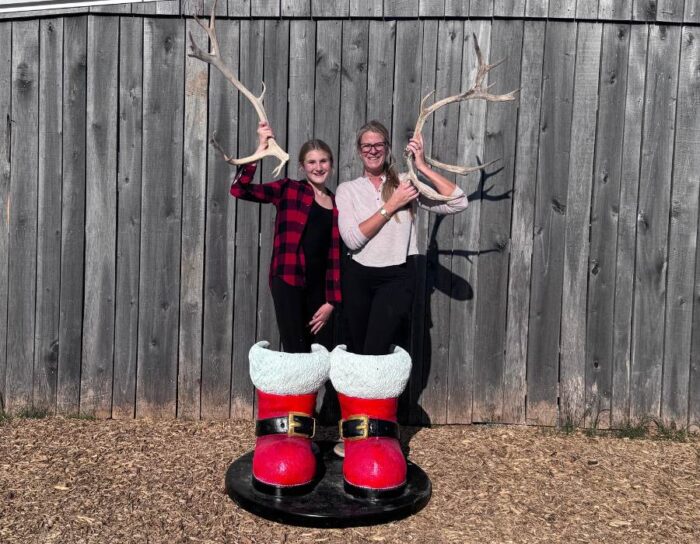 photo op at The Reindeer Farm Bowling Green KY 1
